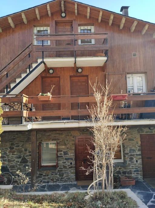 Precioso Apartamento En La Cerdanya La Molina  Bagian luar foto